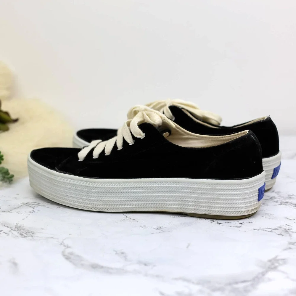 Keds Black Velvet Lace Up Low Top Platform Sneakers Size 8 Women's